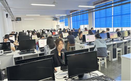 西安工業大學數字化考試服務中心 以軟件技術服務驅動高效運營，贏得名校名企青睞